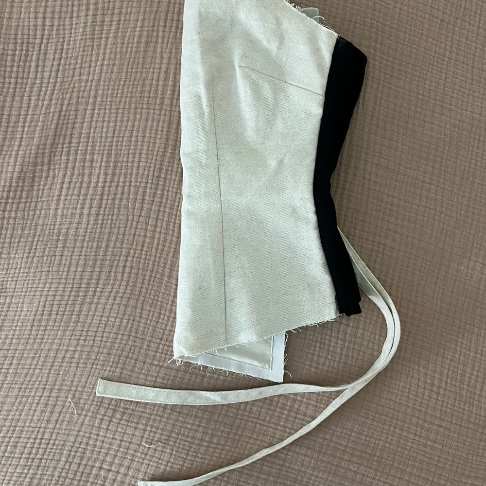 Black & Cream Asymmetric Tie Corset Top - Picture 3 of 10